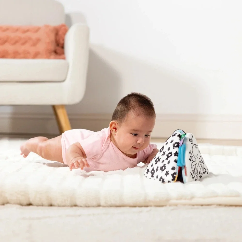 Melissa &‎ Doug Ocean Tummy Time Triangle Baby Toy Infant Developmental NEW